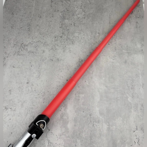 Star Wars Lightsaber Darth Vader 2012 Hasbro Red Extending Blade - Picture 5 of 5